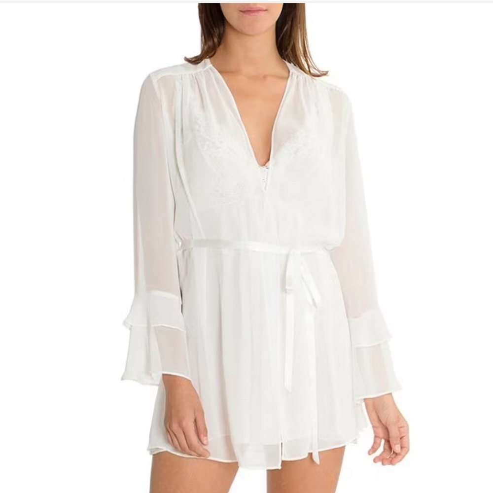 Bridal robe and slip. In great condition only worn once.
